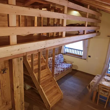 Le Nid De L'Aigle Hotel Champoluc Kamer foto