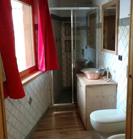 Le Nid De L'Aigle Hotel Champoluc Kamer foto