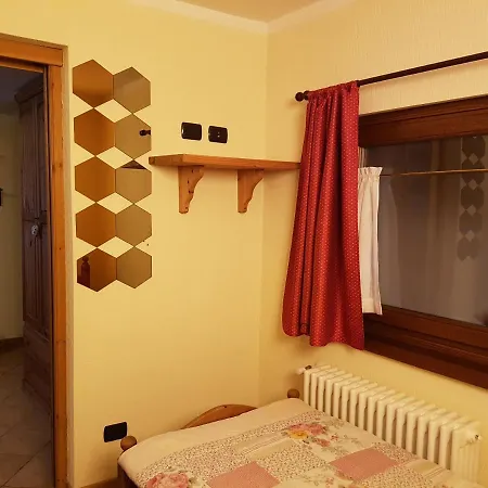 Le Nid De L'Aigle Hotel Champoluc Buitenkant foto