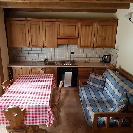 Le Nid De L'Aigle Hotel Champoluc Buitenkant foto